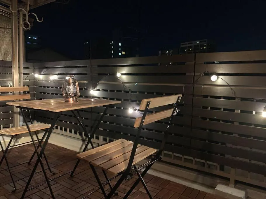 Apartment Ｕｓｊ,万博,梅田への交通抜群,ファミリーで安心のguesthouse-泉- Osaka Japan
